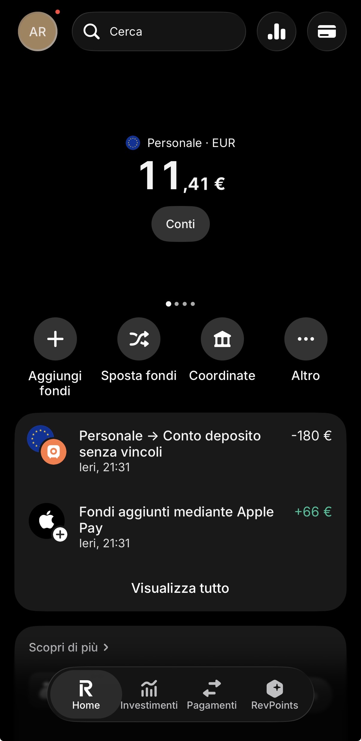 Schermata principale dell'app Revolut con saldo e movimenti recenti